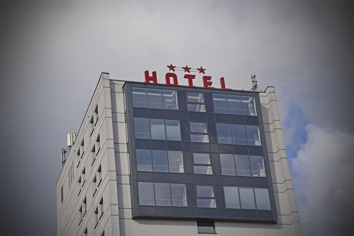 Economy Silesian Hotel Katowice Bagian luar foto