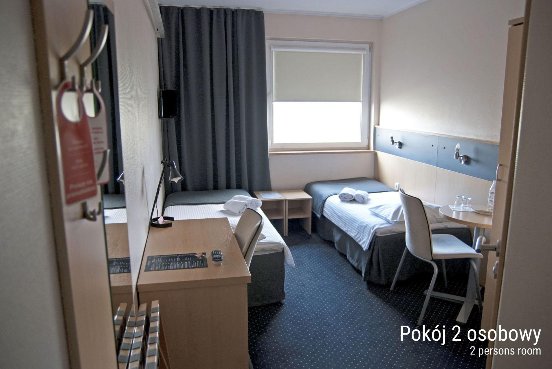 Economy Silesian Hotel Katowice Bagian luar foto